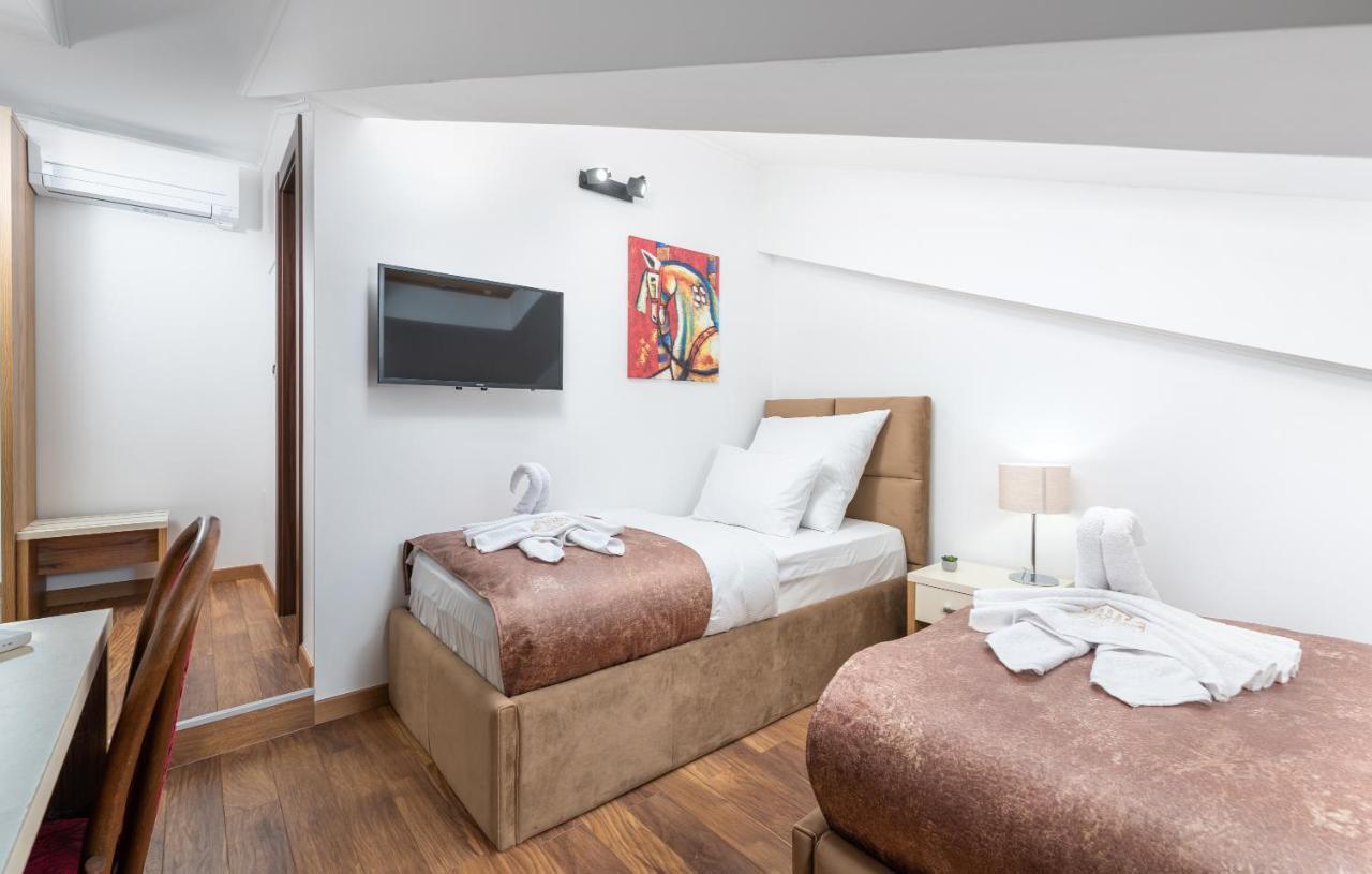 Dua Hotel 4*